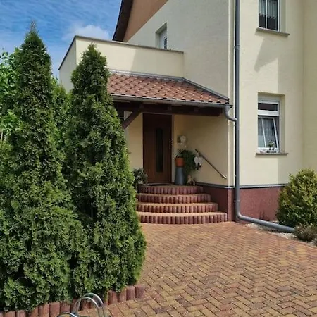 *zur Weinbergstraße* *
