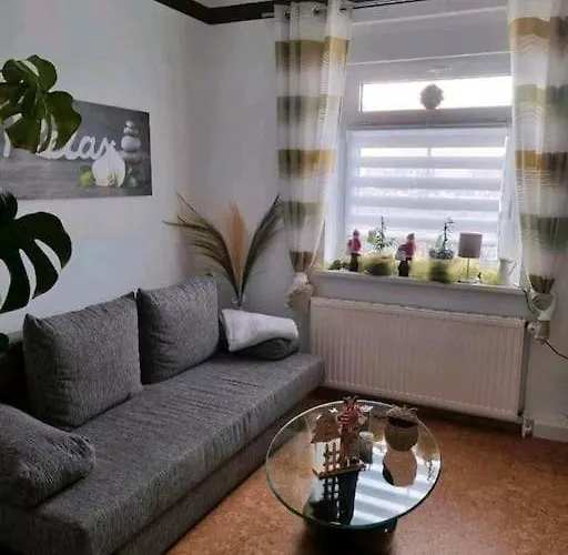 *zur Weinbergstrasse* شقة Lauta