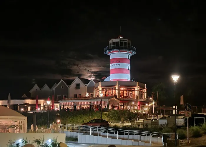 *zur Weinbergstrasse* Lauta